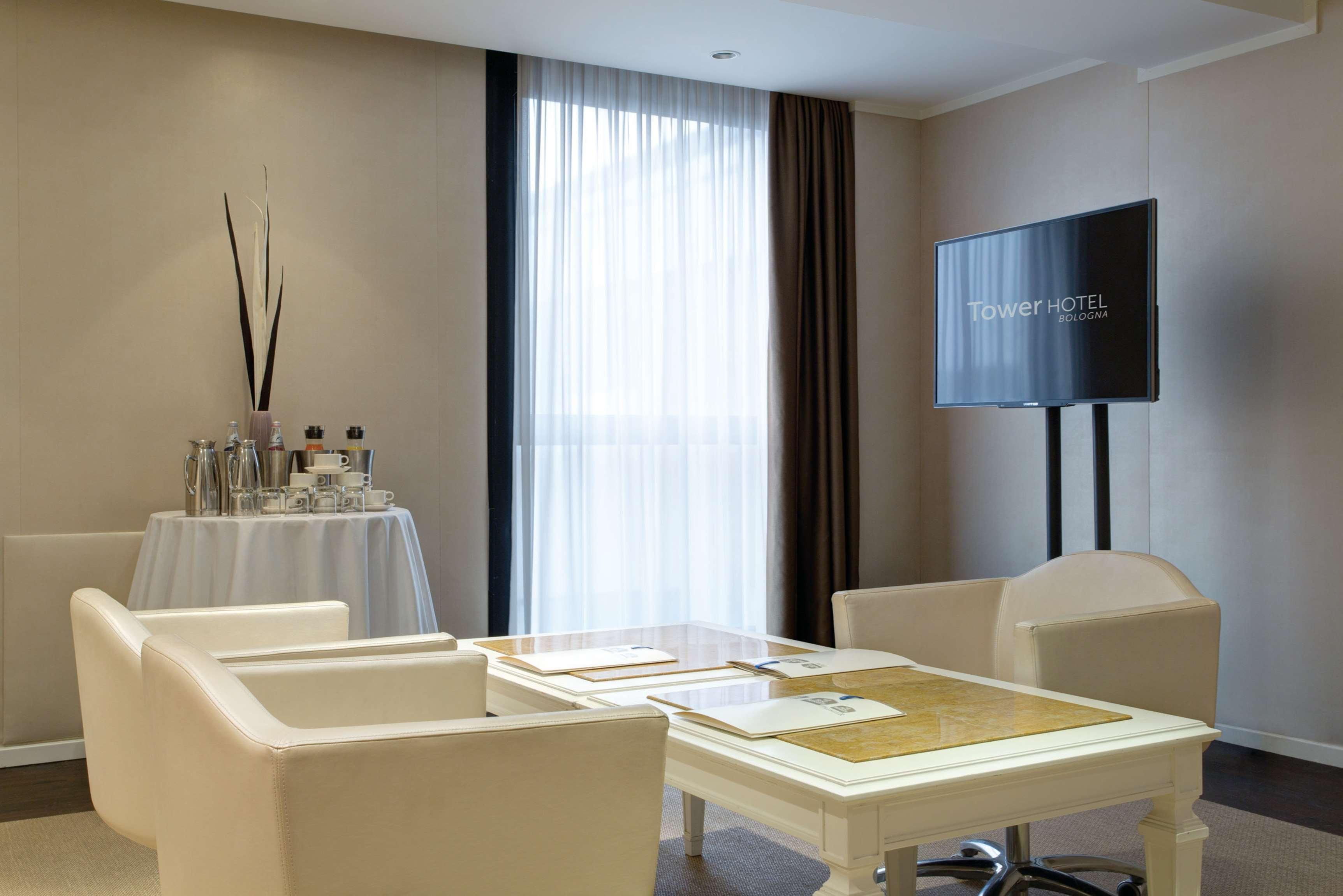 Best Western Plus Tower Hotel Bologna Esterno foto