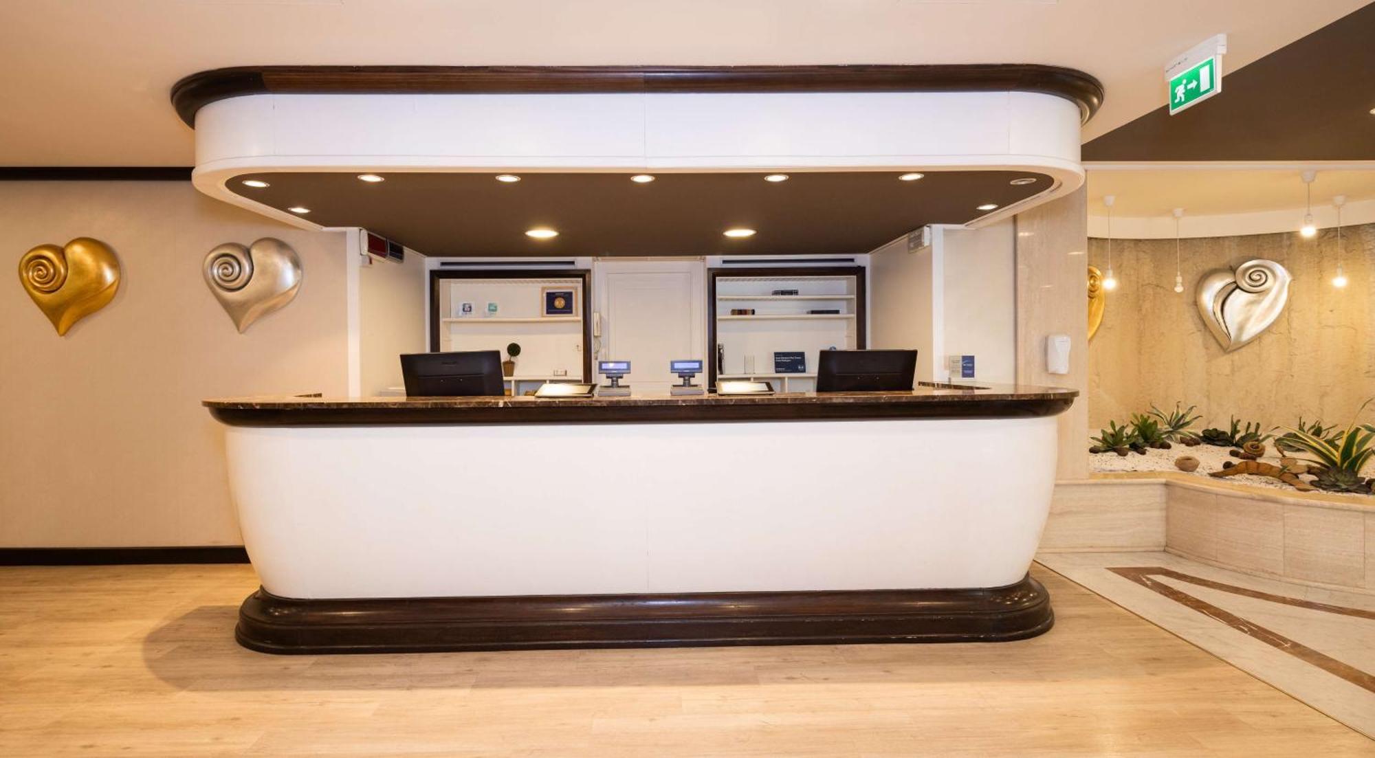 Best Western Plus Tower Hotel Bologna Esterno foto