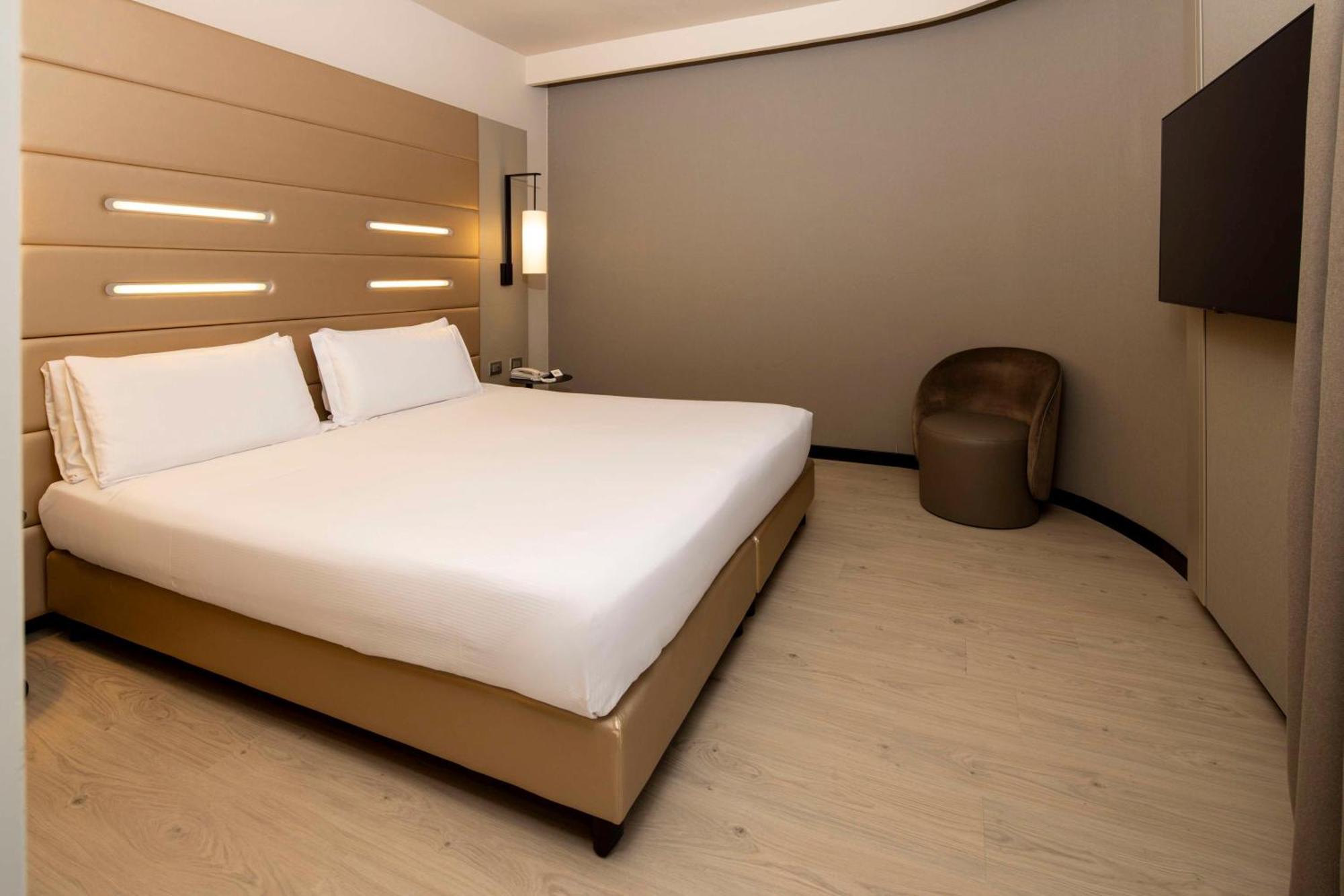 Best Western Plus Tower Hotel Bologna Esterno foto