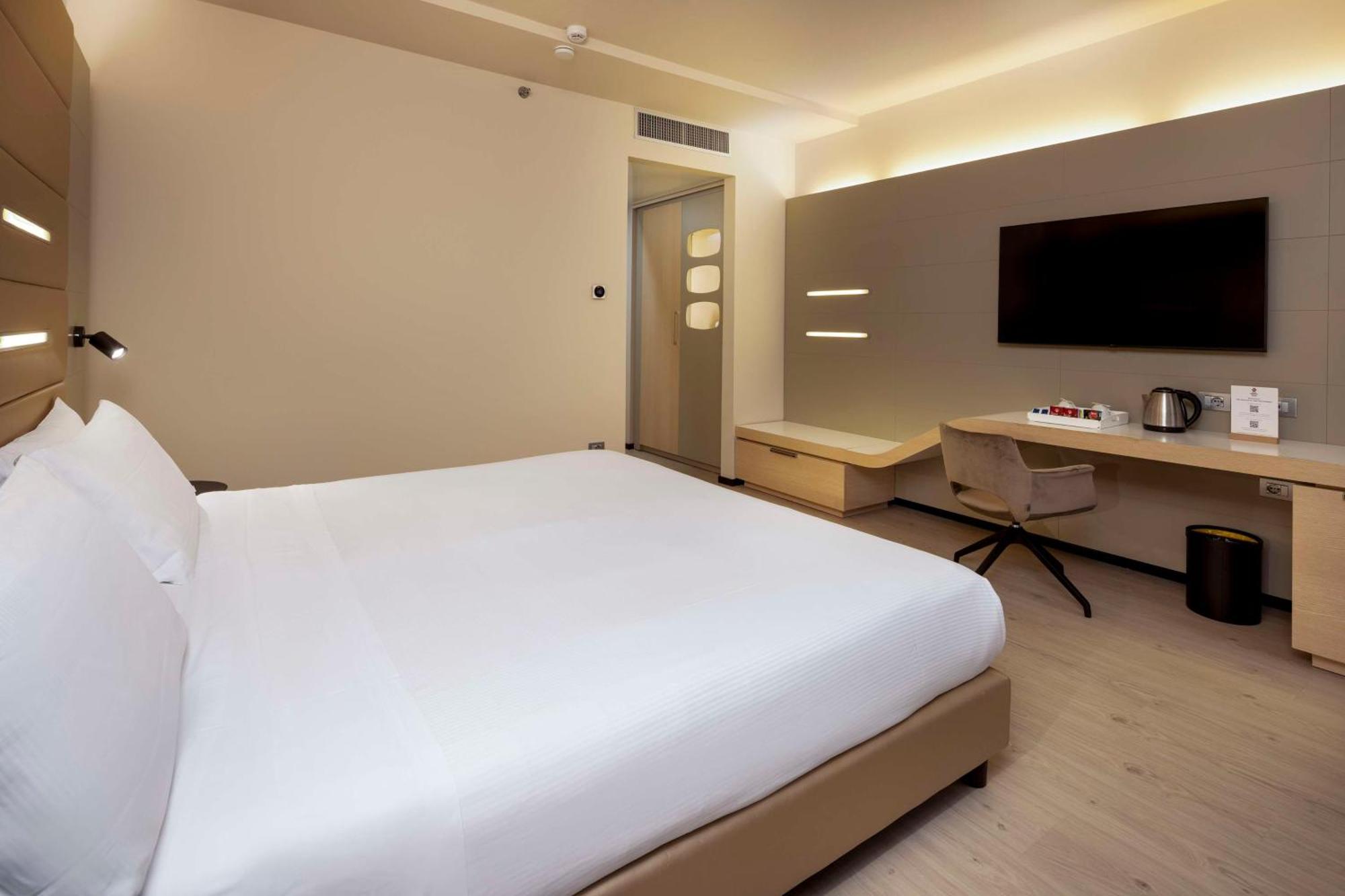 Best Western Plus Tower Hotel Bologna Esterno foto