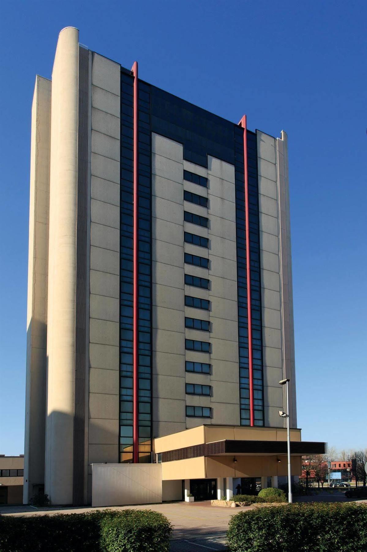 Best Western Plus Tower Hotel Bologna Esterno foto